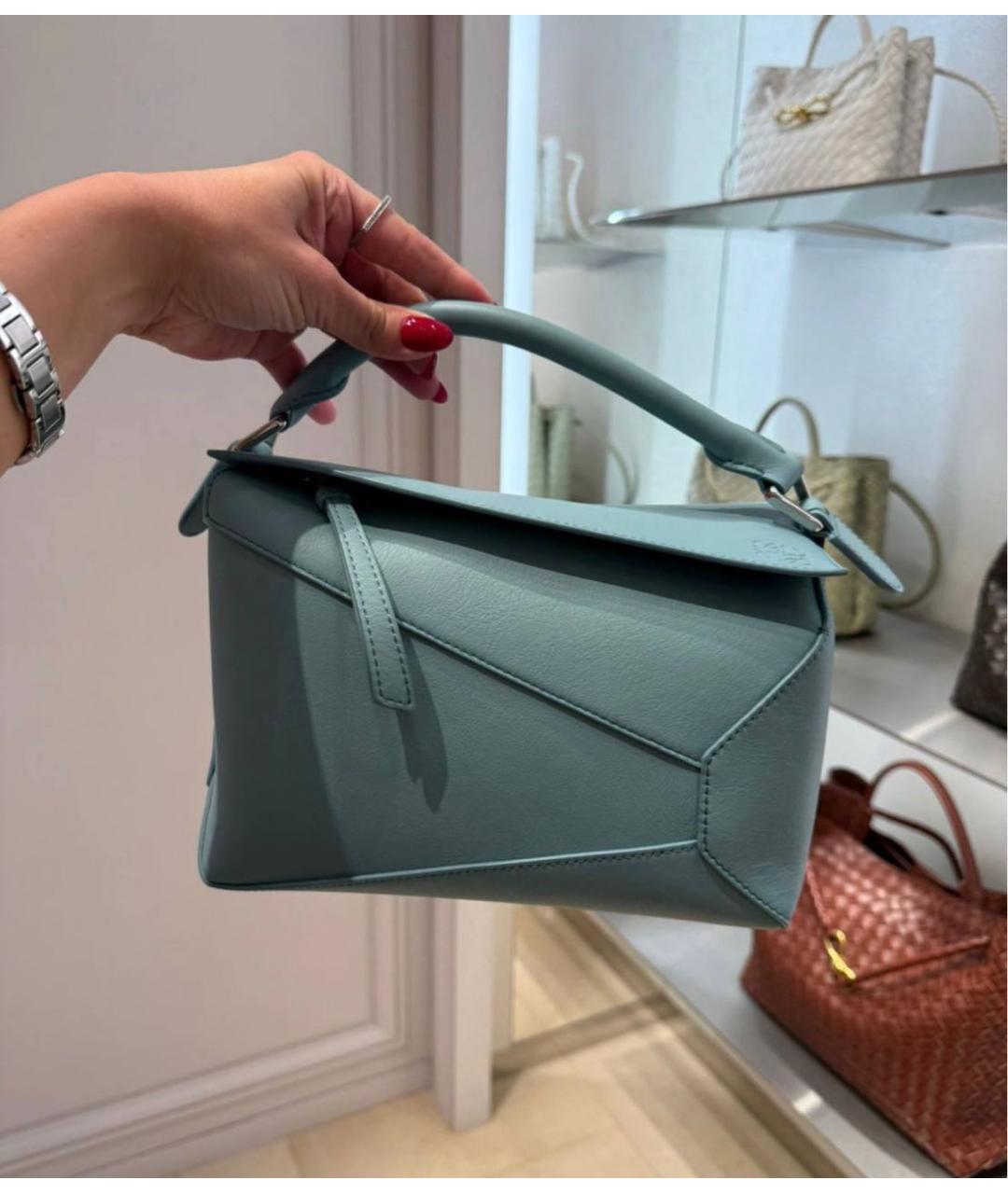 LOEWE Голубая кожаная сумка с короткими ручками, фото 6