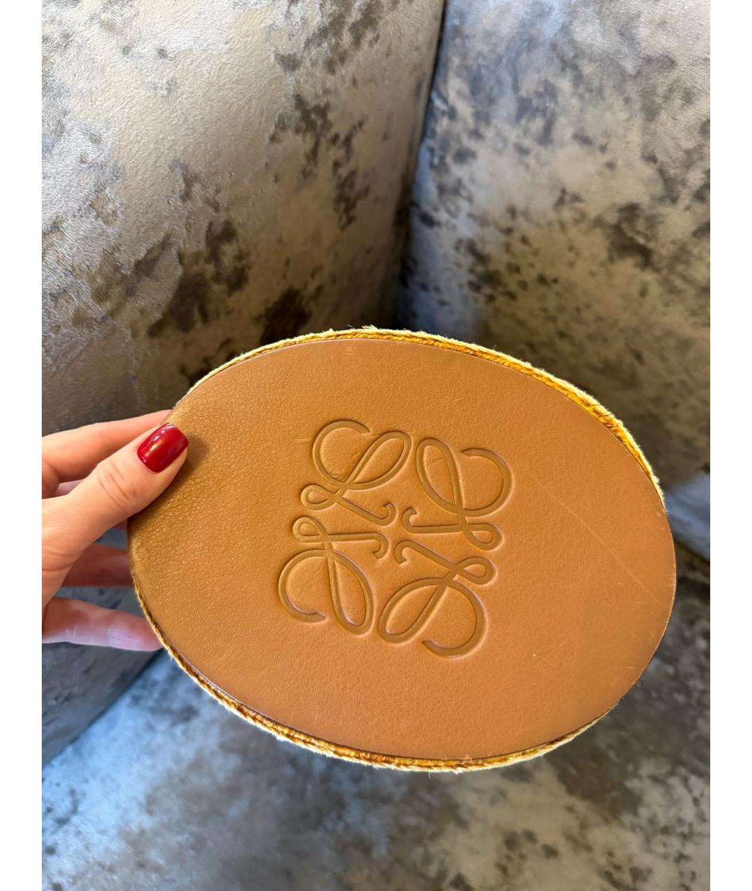 LOEWE Коричневая кожаная сумка через плечо, фото 6