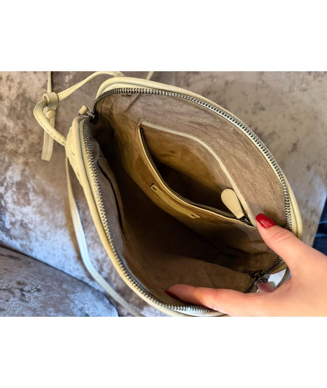 BOTTEGA VENETA Бежевая кожаная сумка через плечо, фото 6