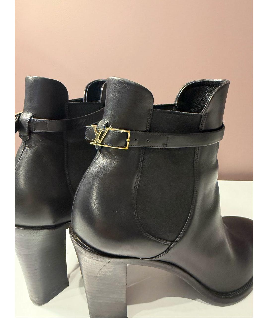 LOUIS VUITTON Черные кожаные ботильоны, фото 5