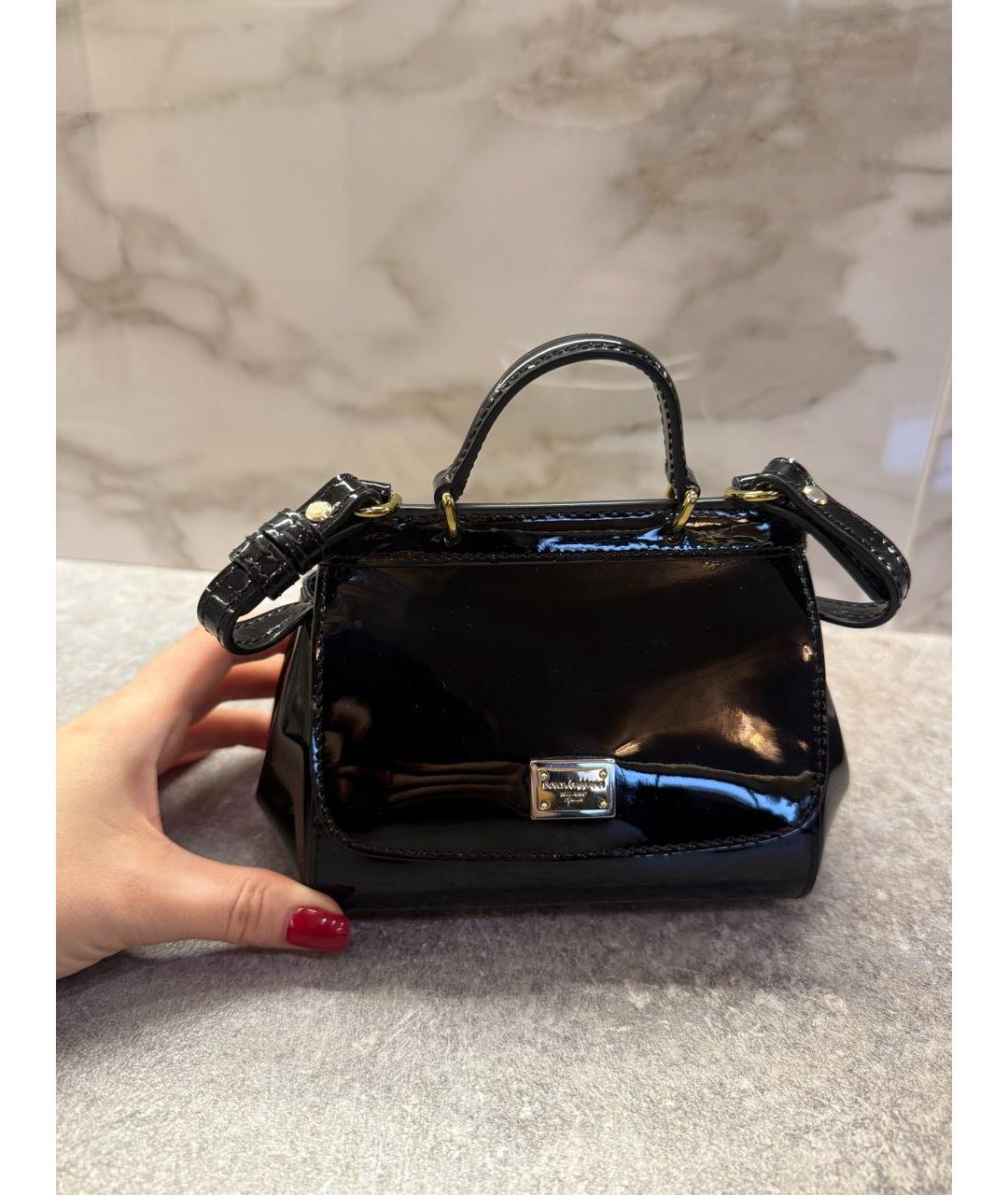 DOLCE&GABBANA Черная сумка через плечо из лакированной кожи, фото 6