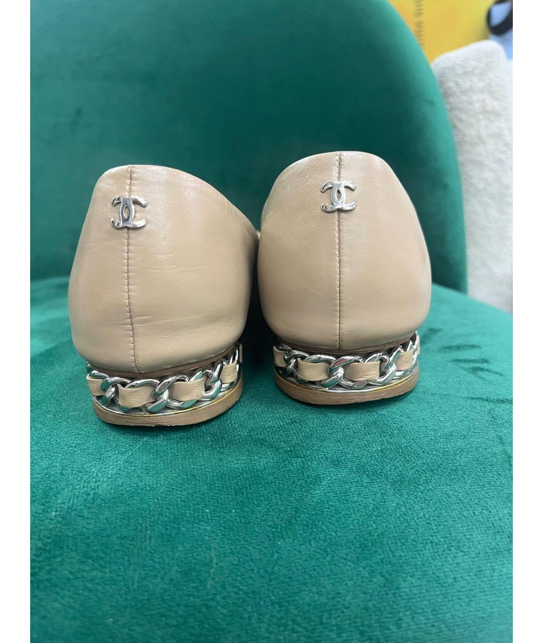 CHANEL Бежевые кожаные балетки, фото 4