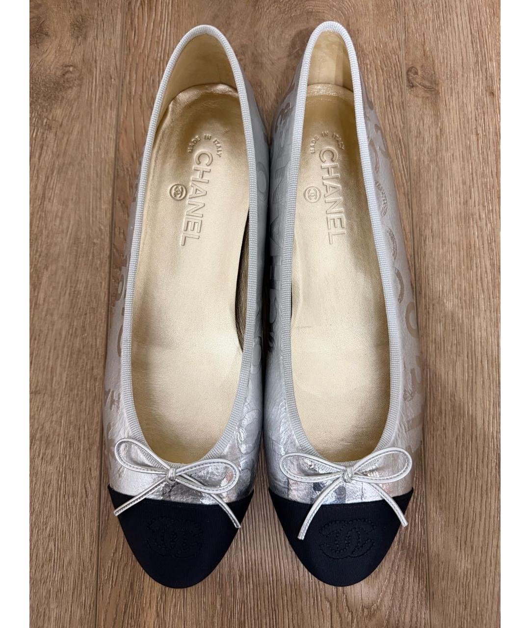 CHANEL Серебряные кожаные балетки, фото 3