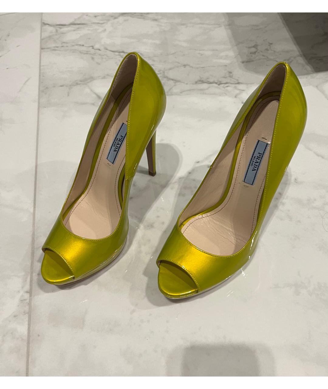 PRADA Салатовые туфли из лакированной кожи, фото 2