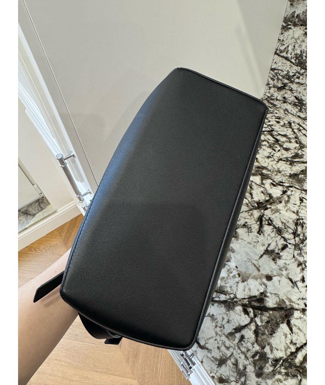 LOEWE Черная кожаная сумка с короткими ручками, фото 3