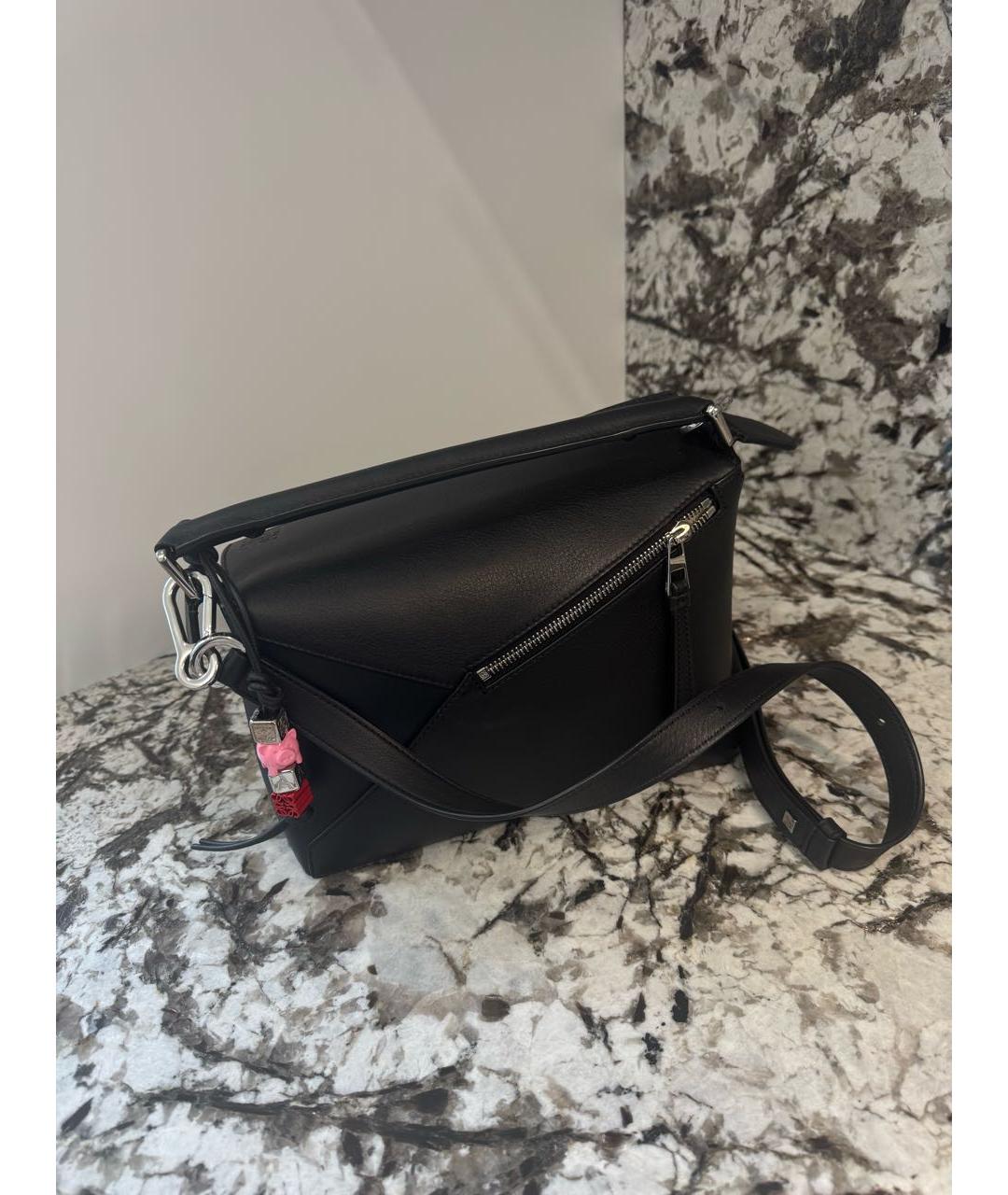 LOEWE Черная кожаная сумка с короткими ручками, фото 2