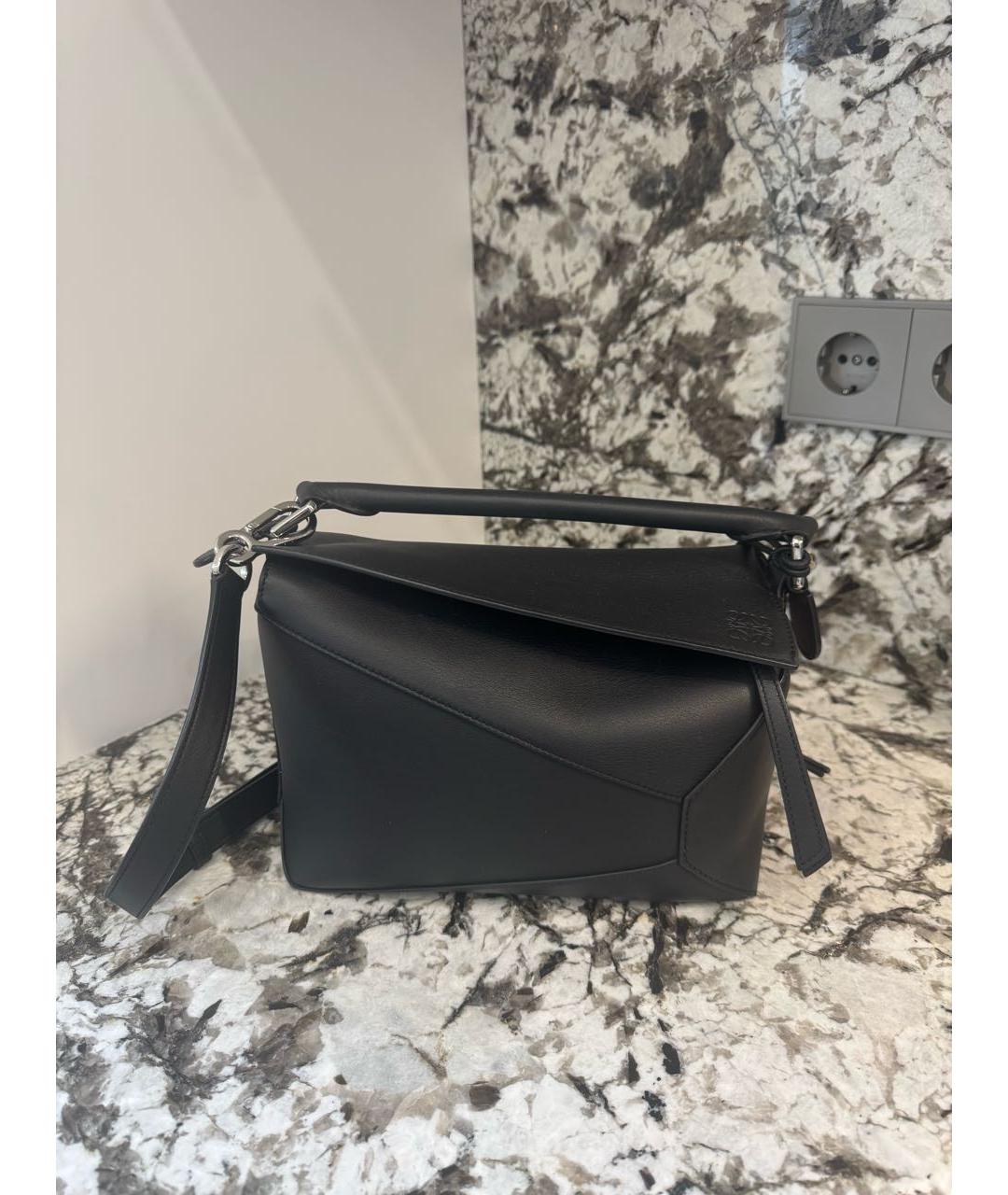 LOEWE Черная кожаная сумка с короткими ручками, фото 8