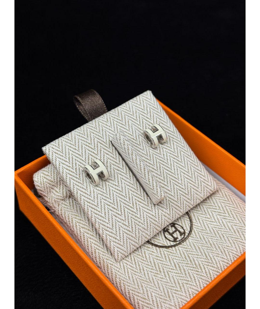 HERMES Белые металлические серьги, фото 2