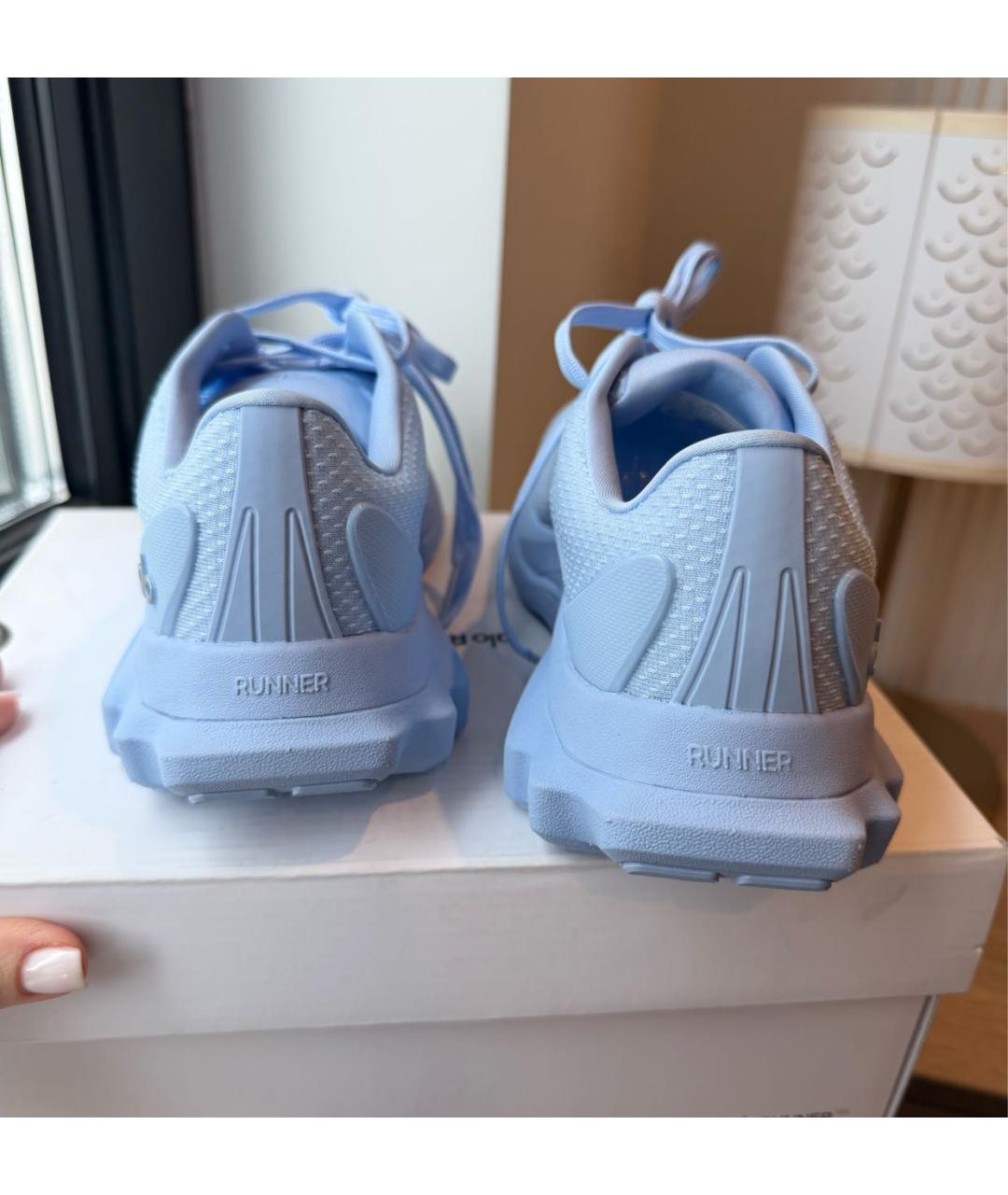 ALO YOGA Голубые текстильные кроссовки, фото 5