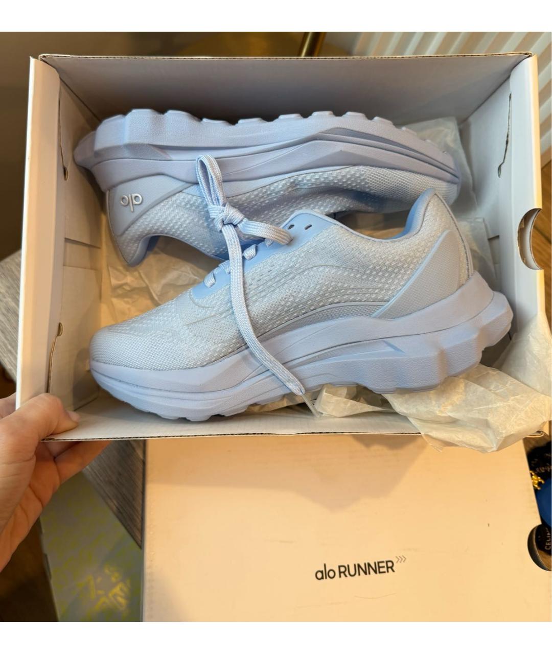 ALO YOGA Голубые текстильные кроссовки, фото 2