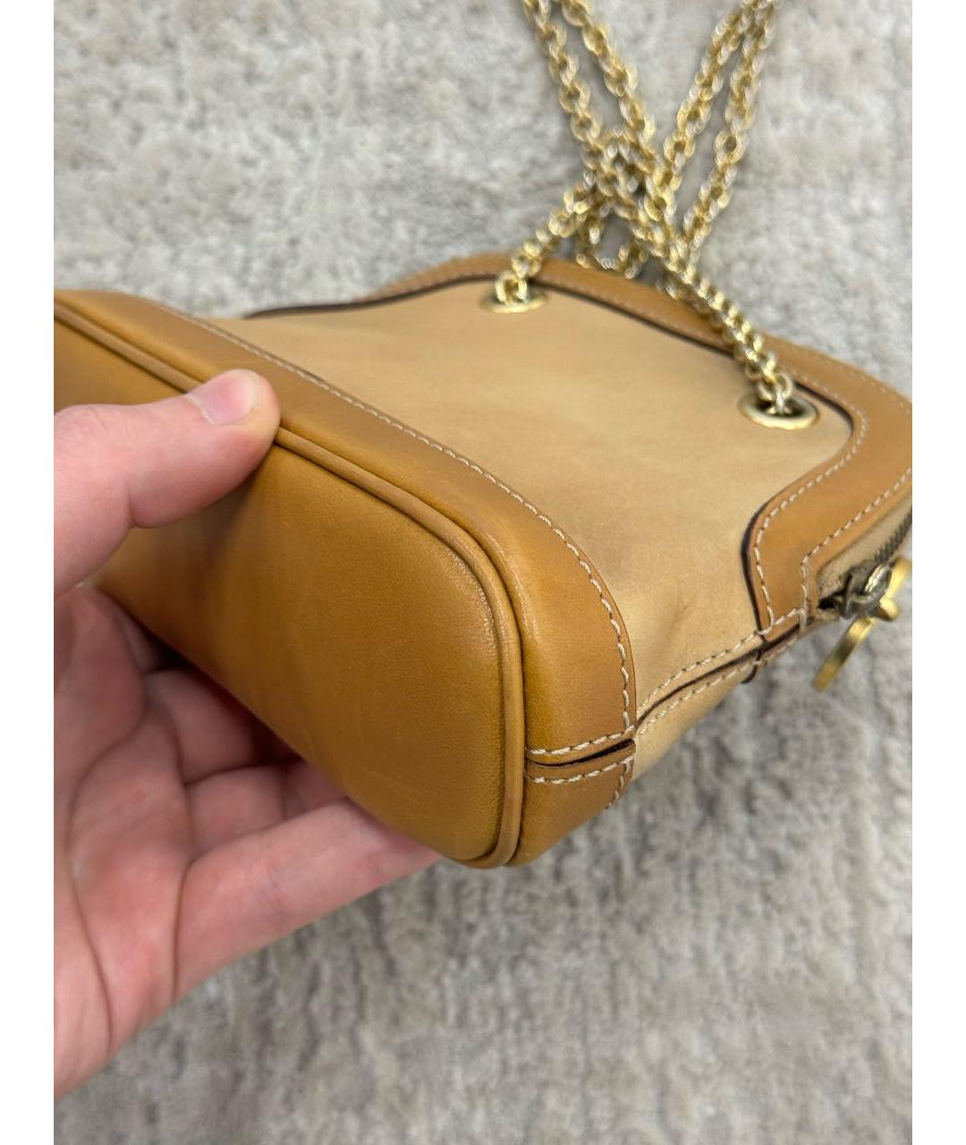 CELINE Бежевая кожаная сумка через плечо, фото 6