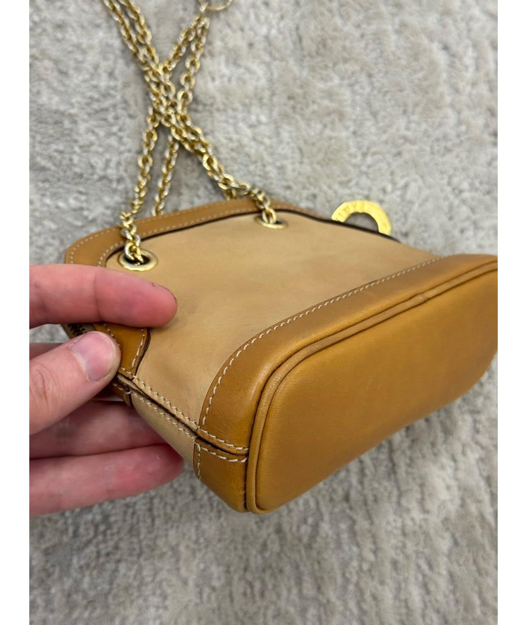 CELINE Бежевая кожаная сумка через плечо, фото 5