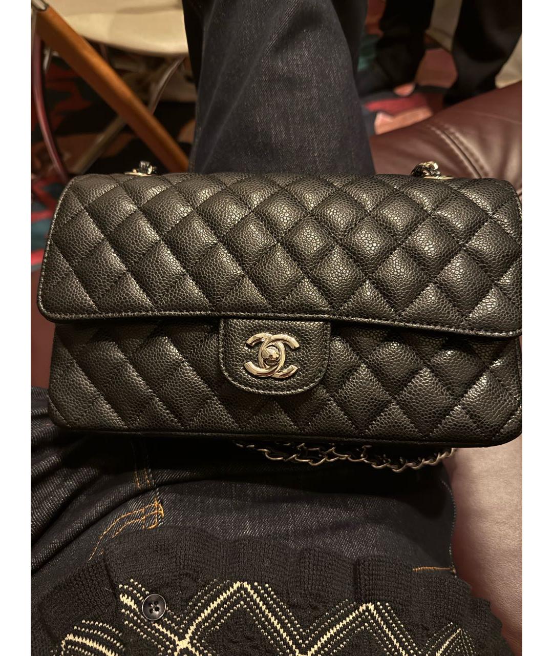 CHANEL Черная кожаная сумка через плечо, фото 2