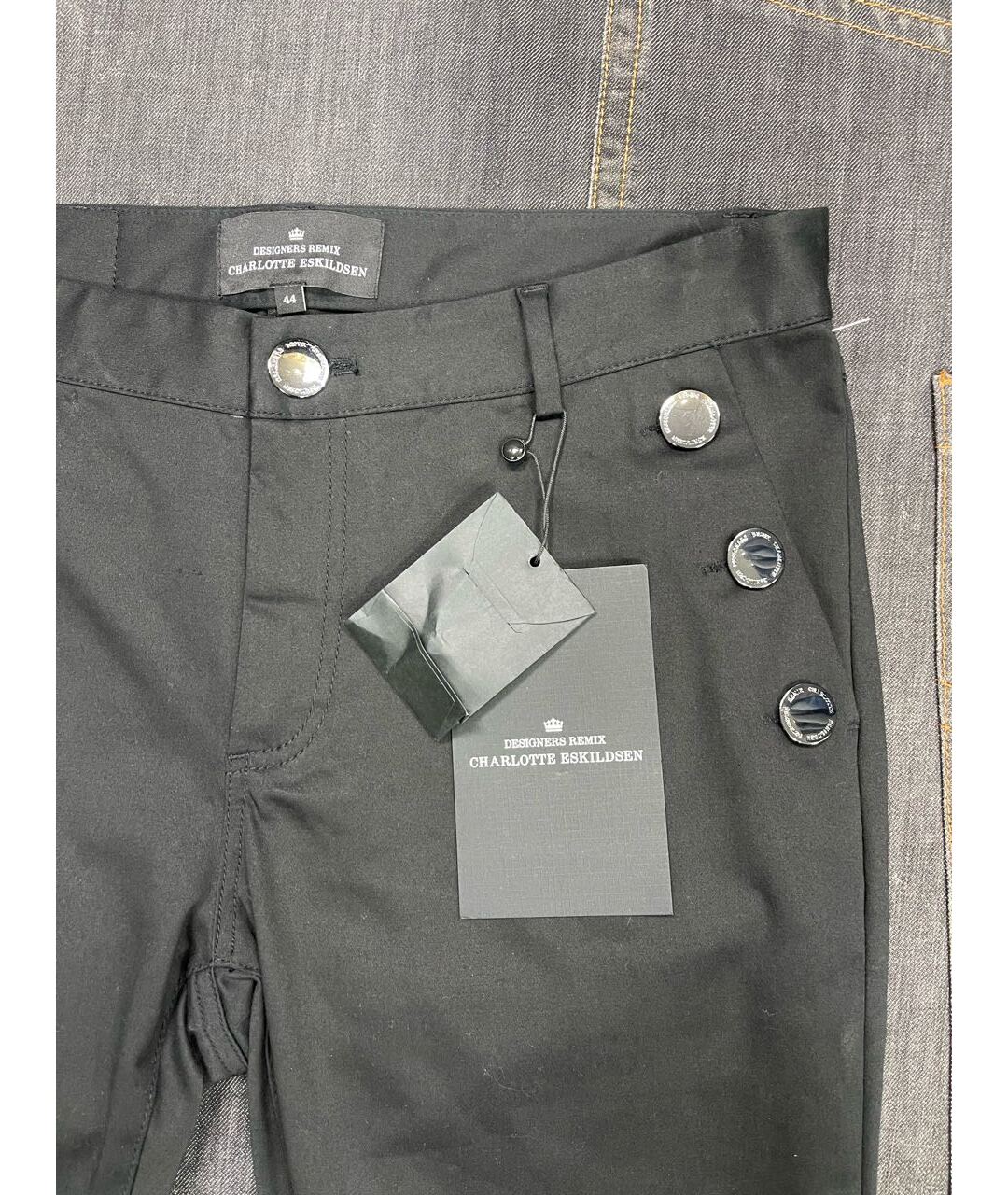DESIGNERS REMIX Черные хлопковые брюки узкие, фото 2