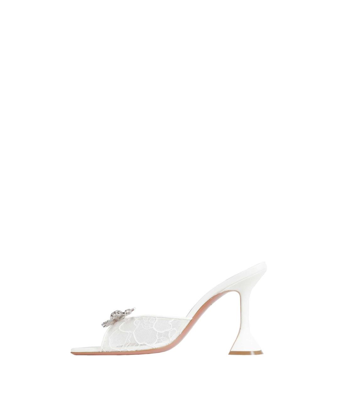 Amina Muaddi Белые мюли, фото 4