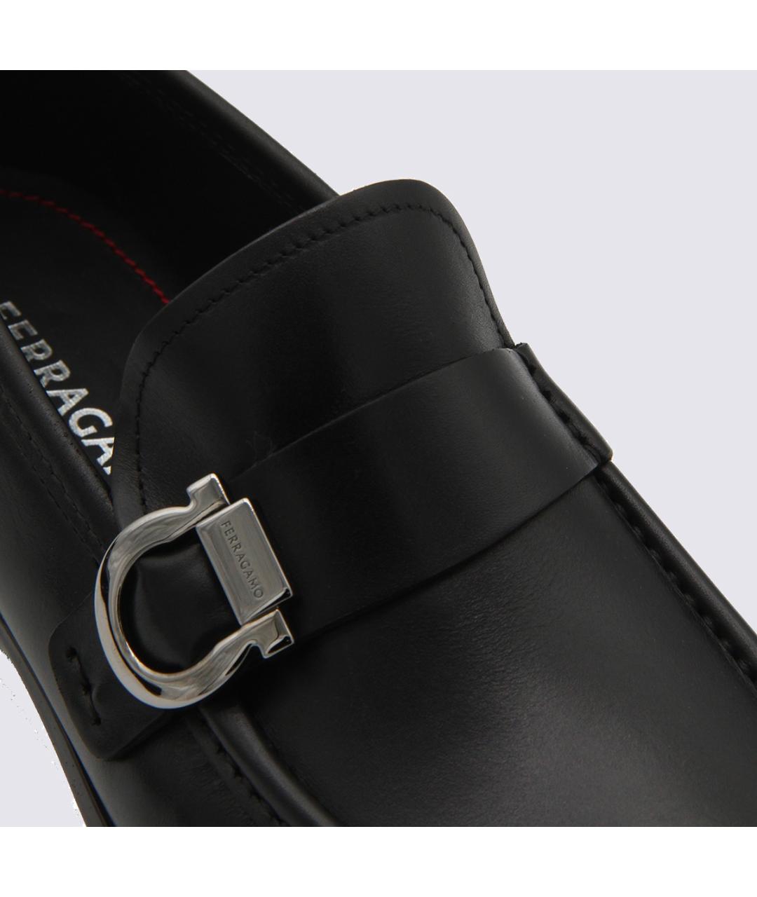 FERRAGAMO Черные кожаные лоферы, фото 4