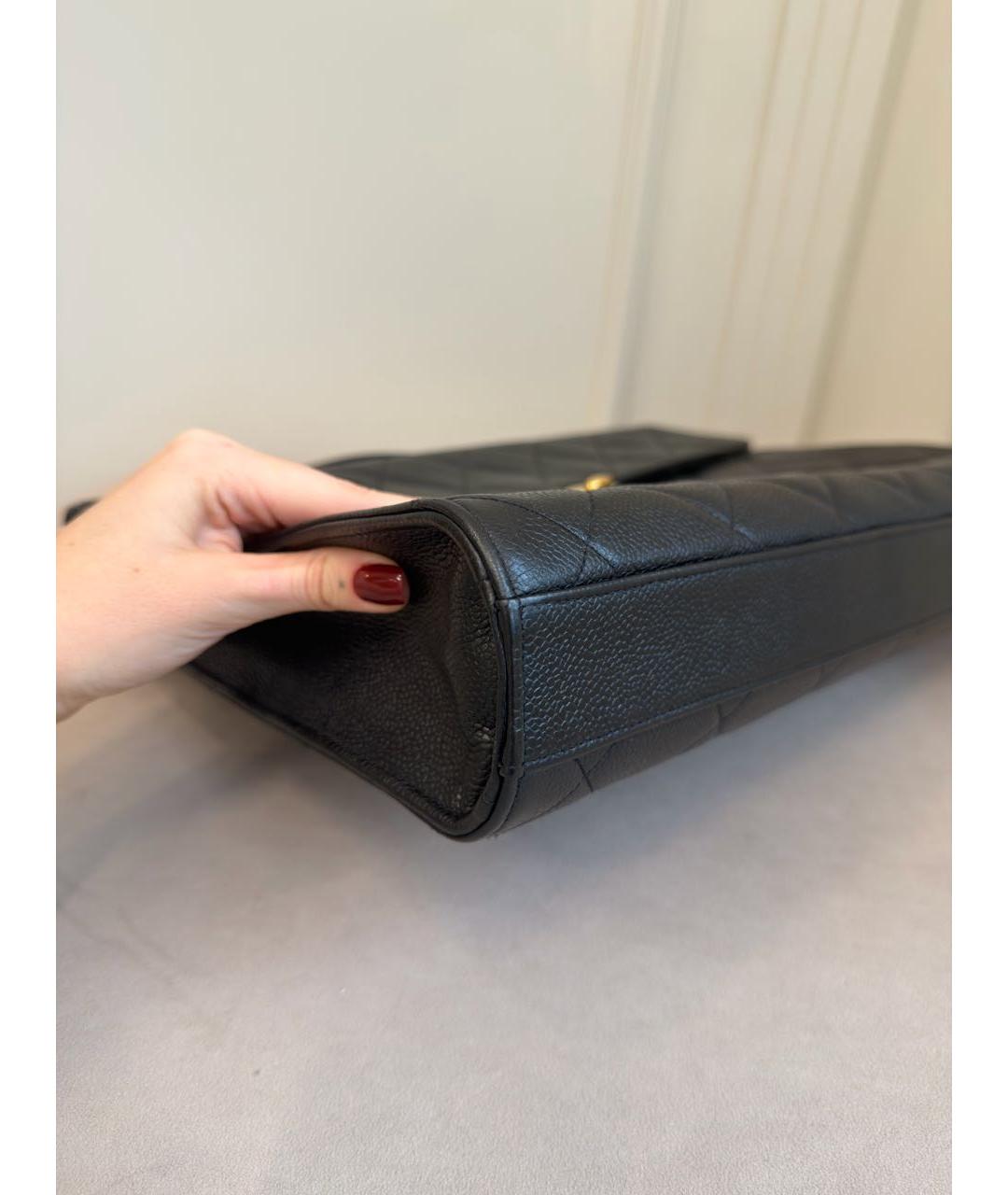 CHANEL Черная кожаная сумка с короткими ручками, фото 4