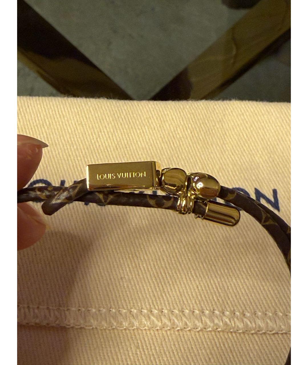 LOUIS VUITTON Коричневый кожаный браслет, фото 3