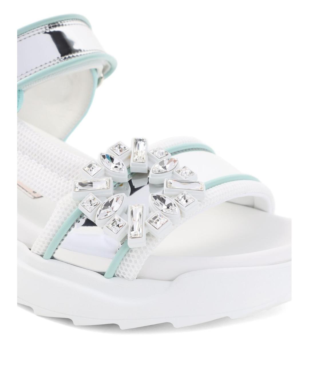 ROGER VIVIER Белые босоножки, фото 2