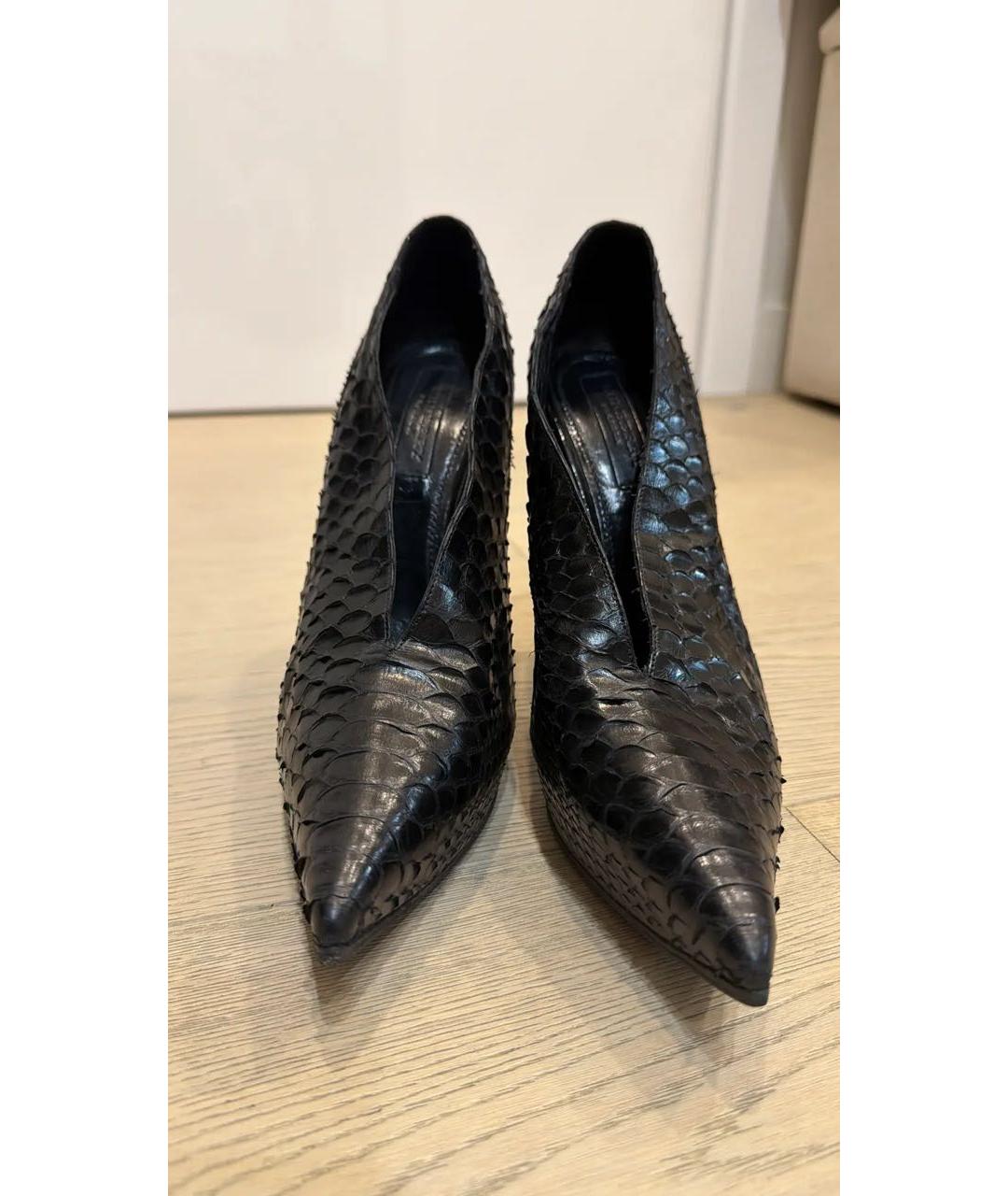 BURBERRY Черные туфли из экзотической кожи, фото 2