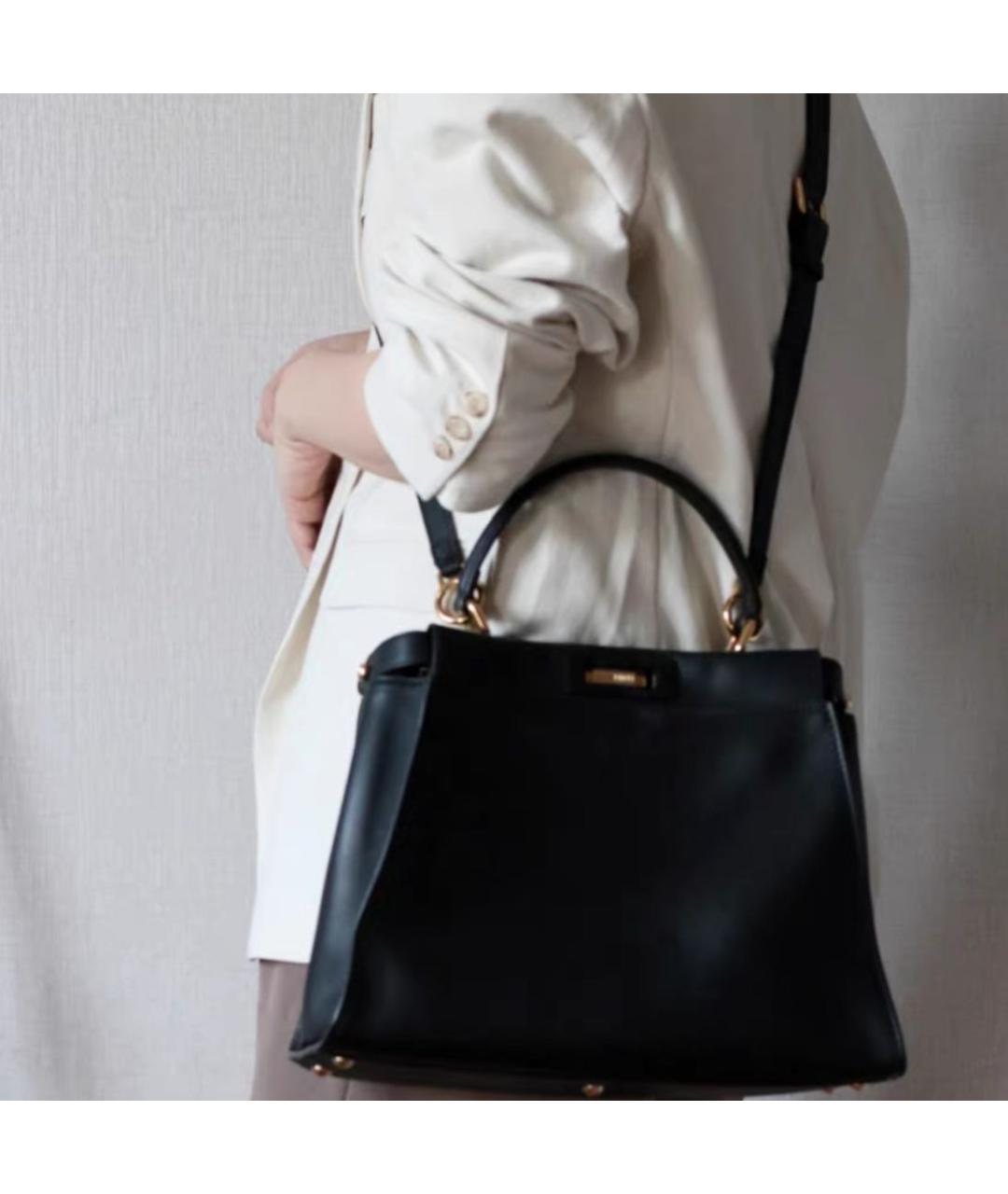 FENDI Черная кожаная сумка с короткими ручками, фото 5