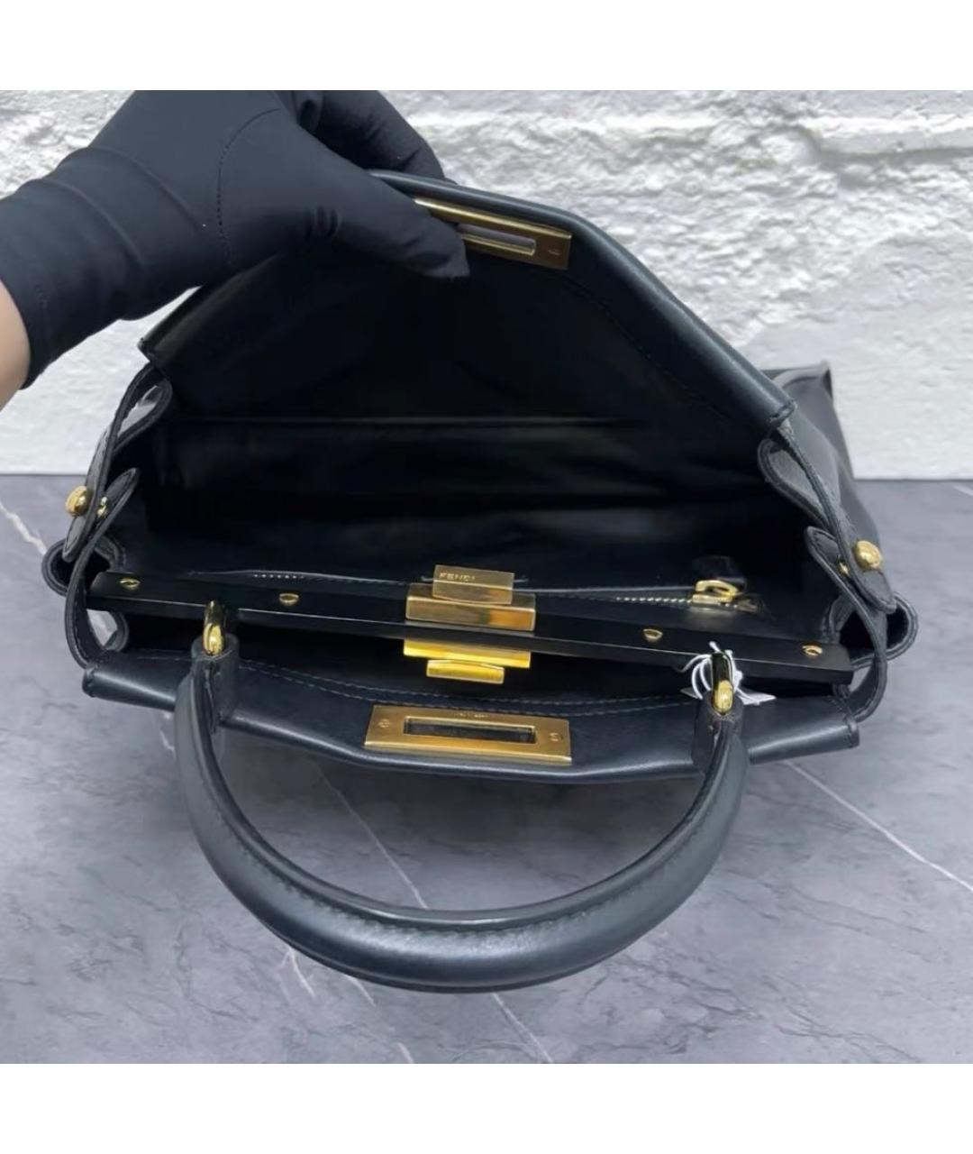 FENDI Черная кожаная сумка с короткими ручками, фото 4