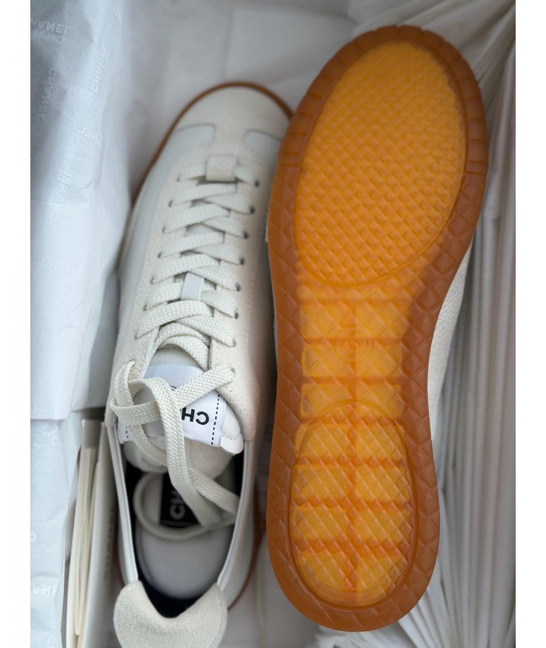 CHANEL Белые кожаные кеды, фото 4