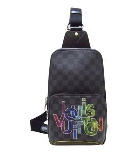 LOUIS VUITTON Сумка через плечо