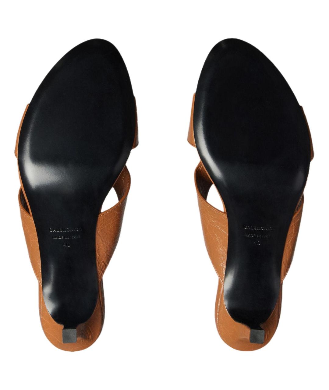 BALENCIAGA Бежевые кожаные босоножки, фото 5