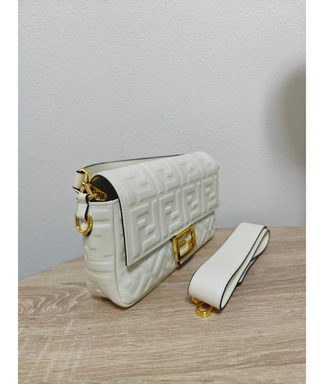 FENDI Белая кожаная сумка через плечо, фото 2