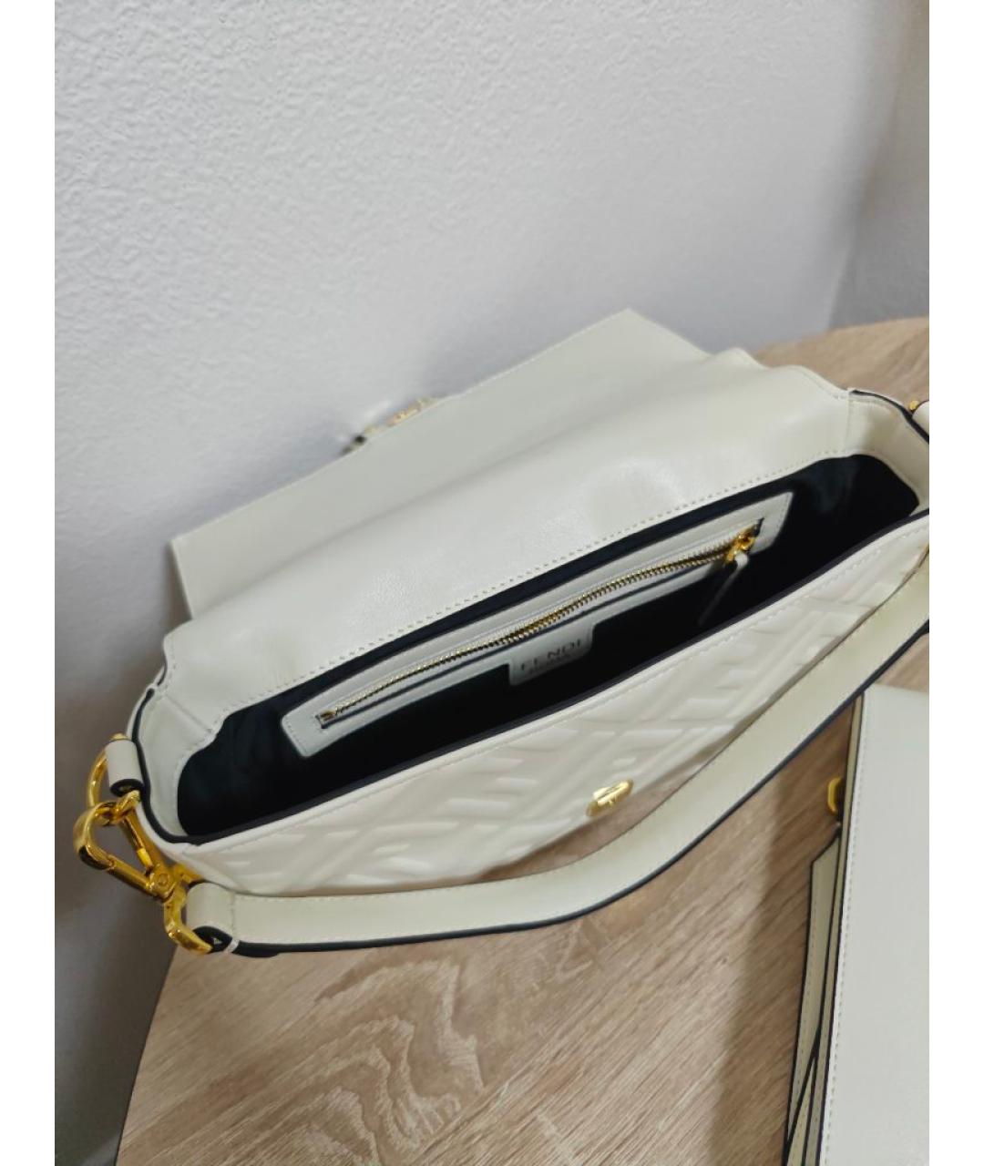 FENDI Белая кожаная сумка через плечо, фото 4