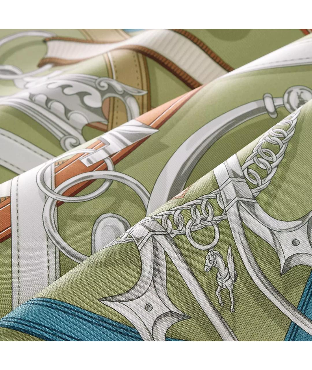 HERMES Зеленый шелковый платок, фото 3