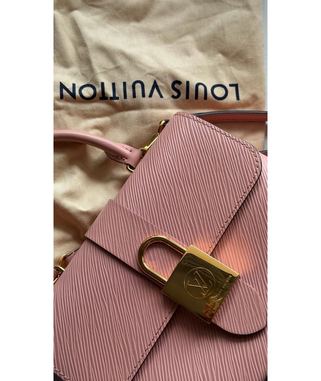 LOUIS VUITTON Коралловая кожаная сумка с короткими ручками, фото 7