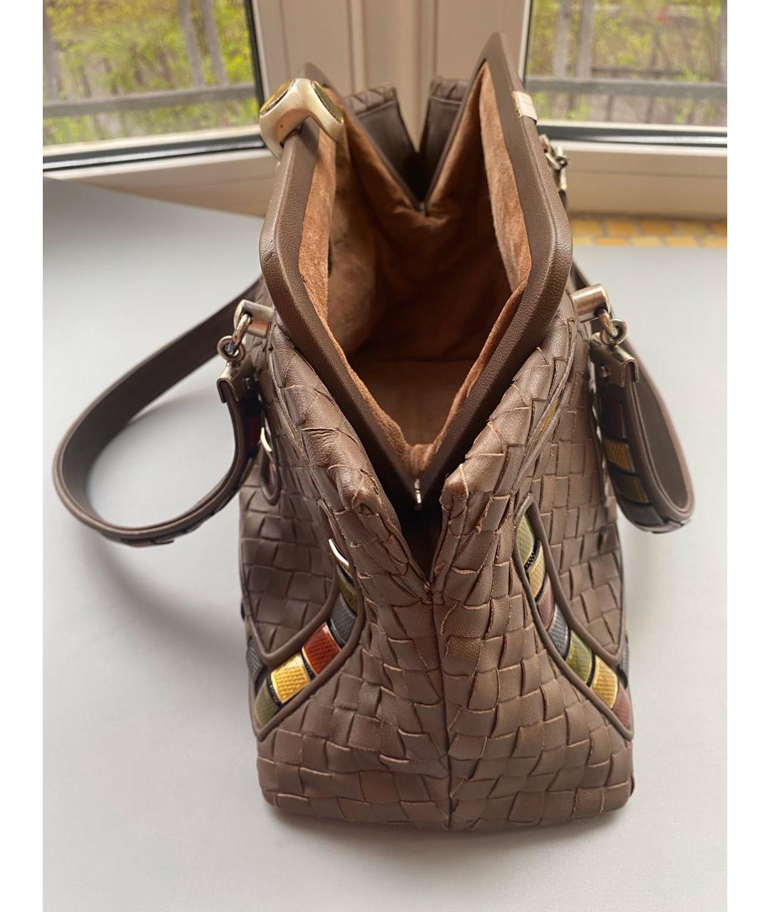 BOTTEGA VENETA Коричневая кожаная сумка с короткими ручками, фото 2