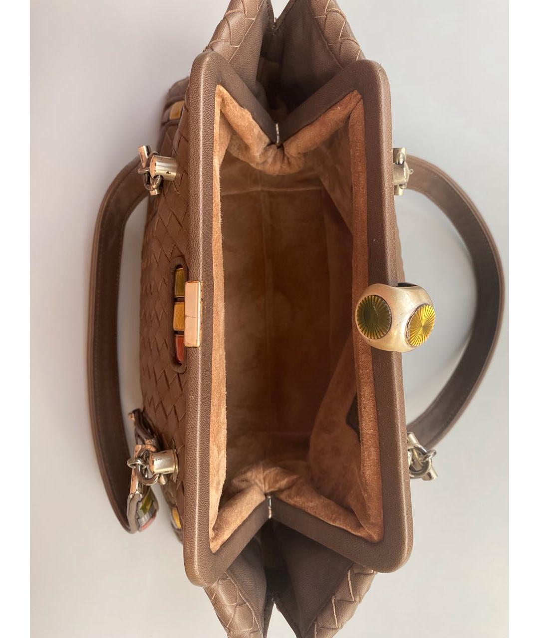 BOTTEGA VENETA Коричневая кожаная сумка с короткими ручками, фото 4