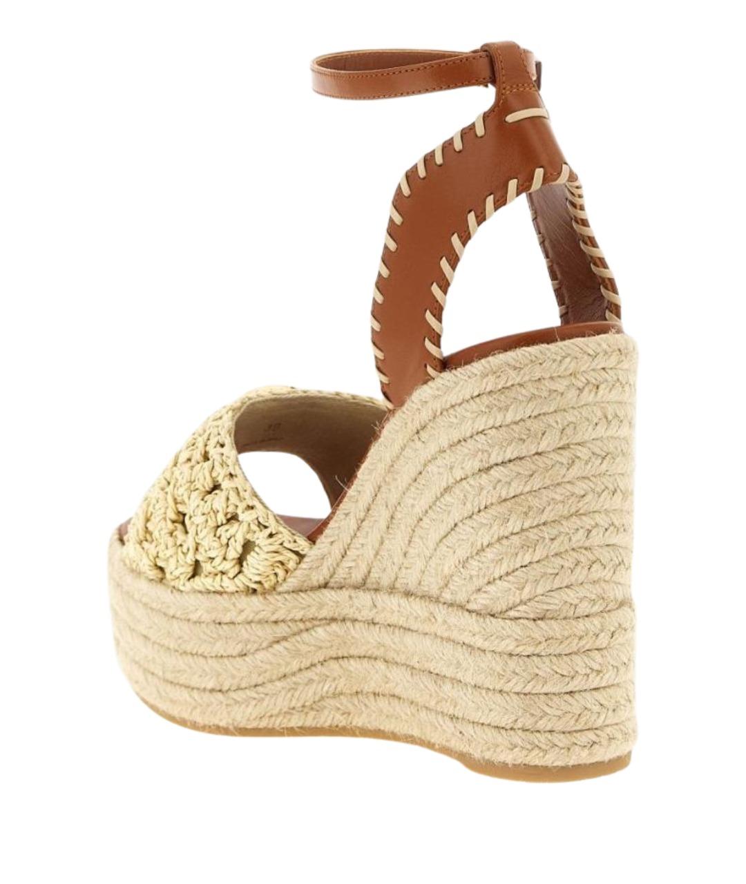 VERSACE Бежевые босоножки, фото 3