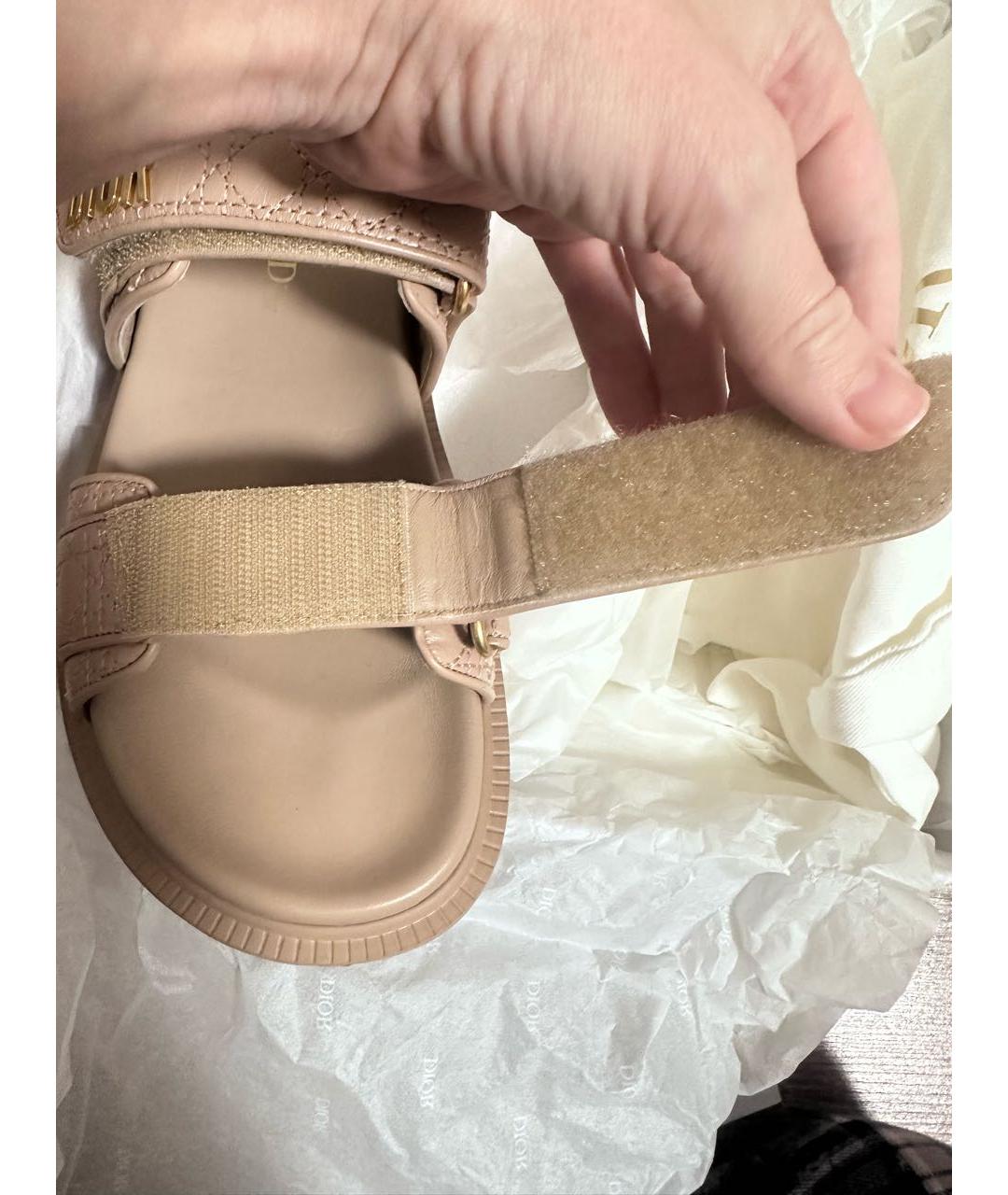 CHRISTIAN DIOR Бежевые кожаные сандалии, фото 5
