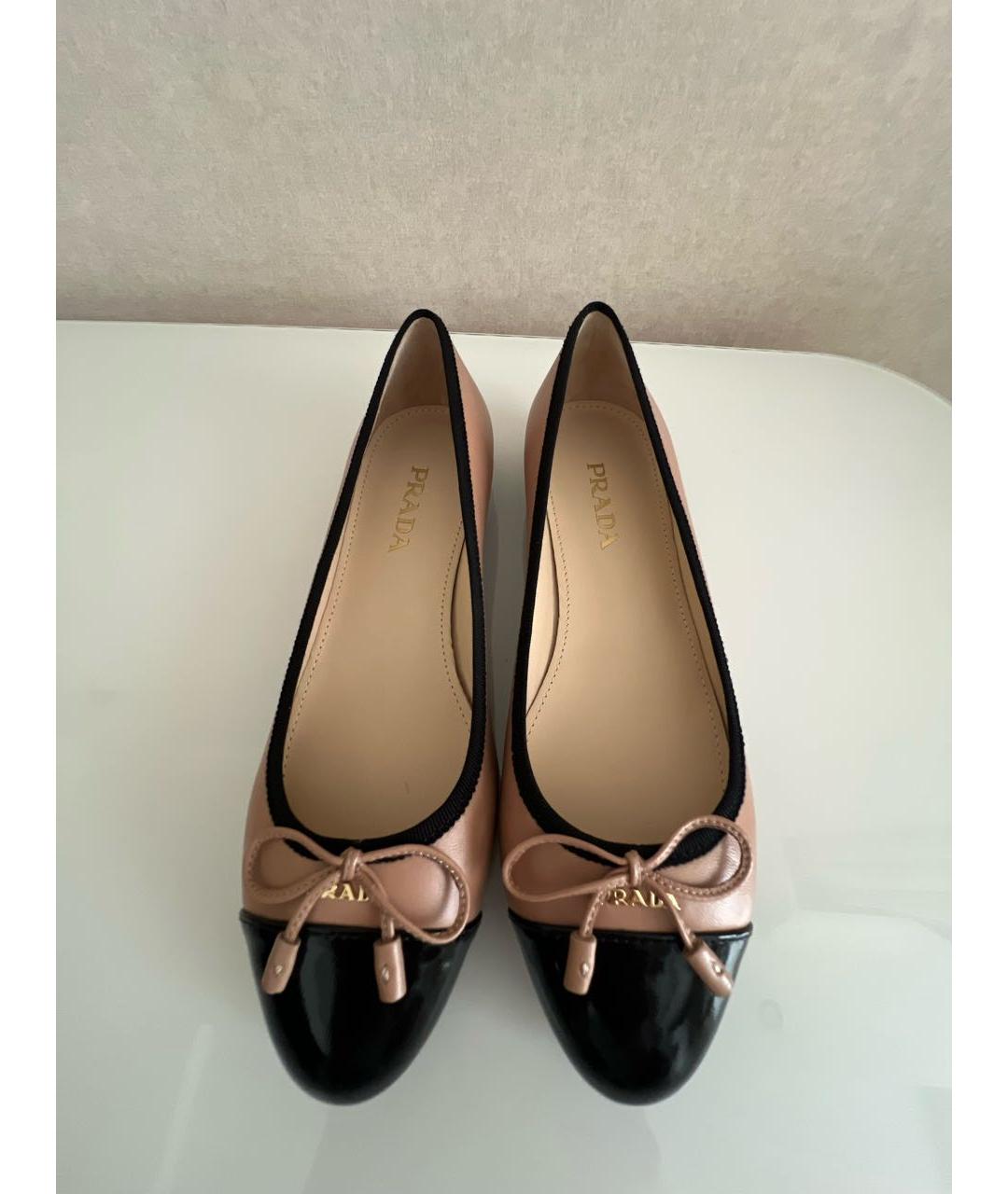 PRADA Розовые кожаные балетки, фото 2