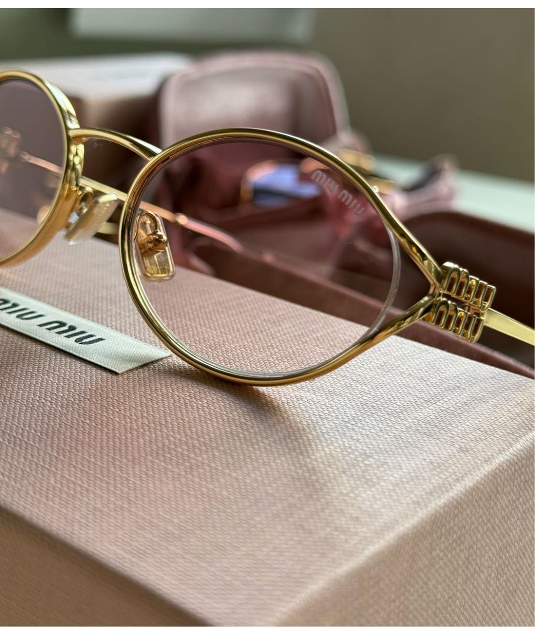 MIU MIU Золотые металлические солнцезащитные очки, фото 6