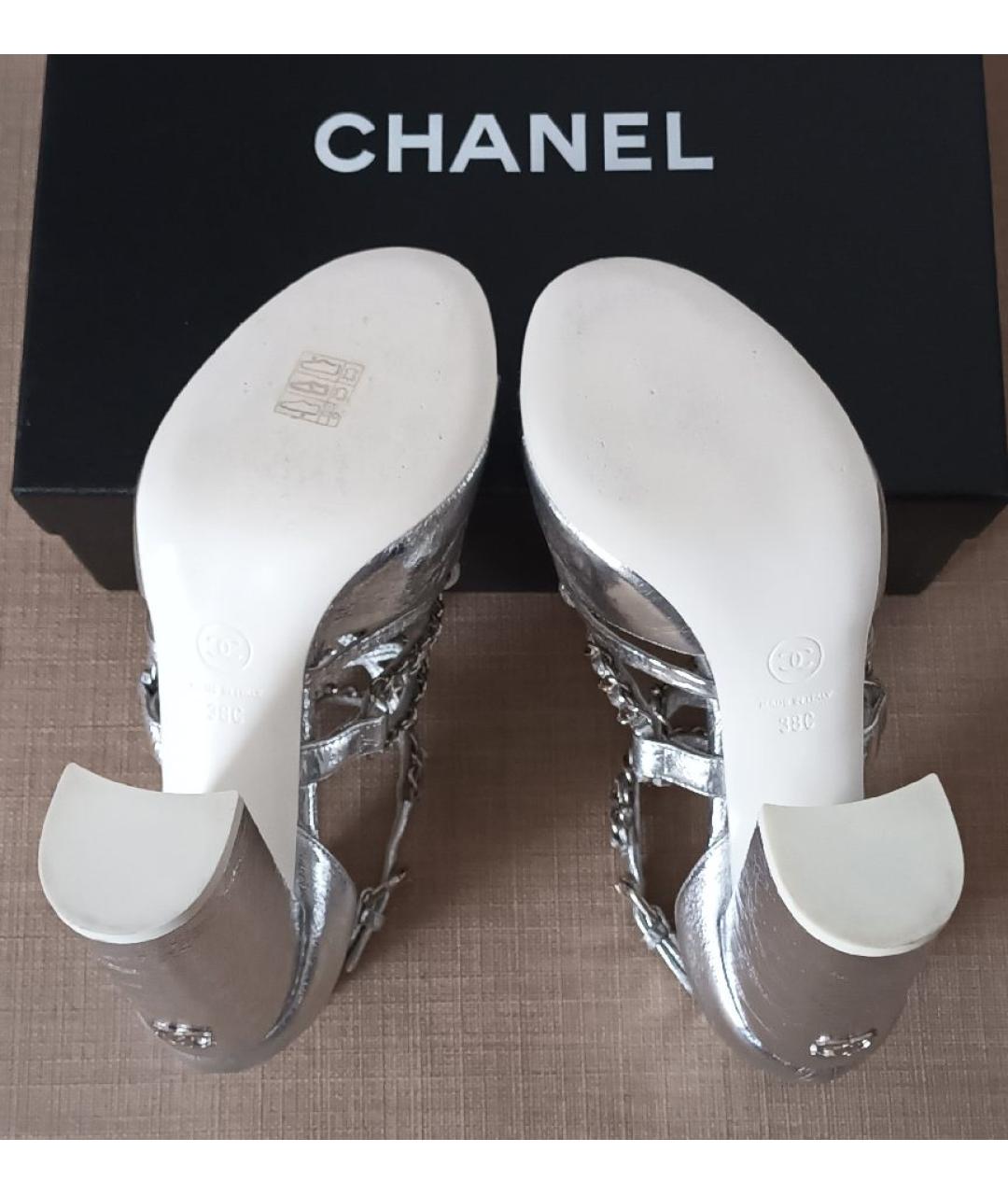 CHANEL Серебряные кожаные босоножки, фото 5