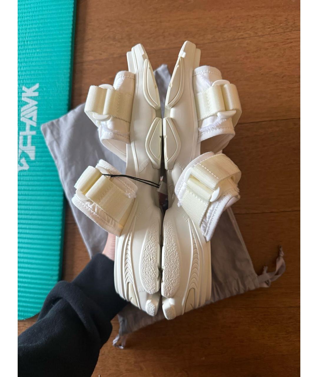 CHRISTIAN DIOR Белые текстильные сандалии, фото 8