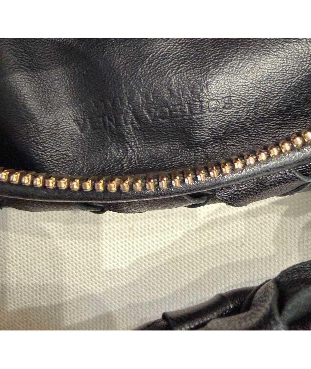 BOTTEGA VENETA Черная кожаная сумка с короткими ручками, фото 7