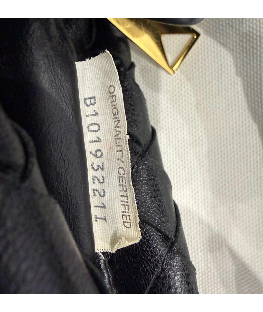 BOTTEGA VENETA Черная кожаная сумка с короткими ручками, фото 6