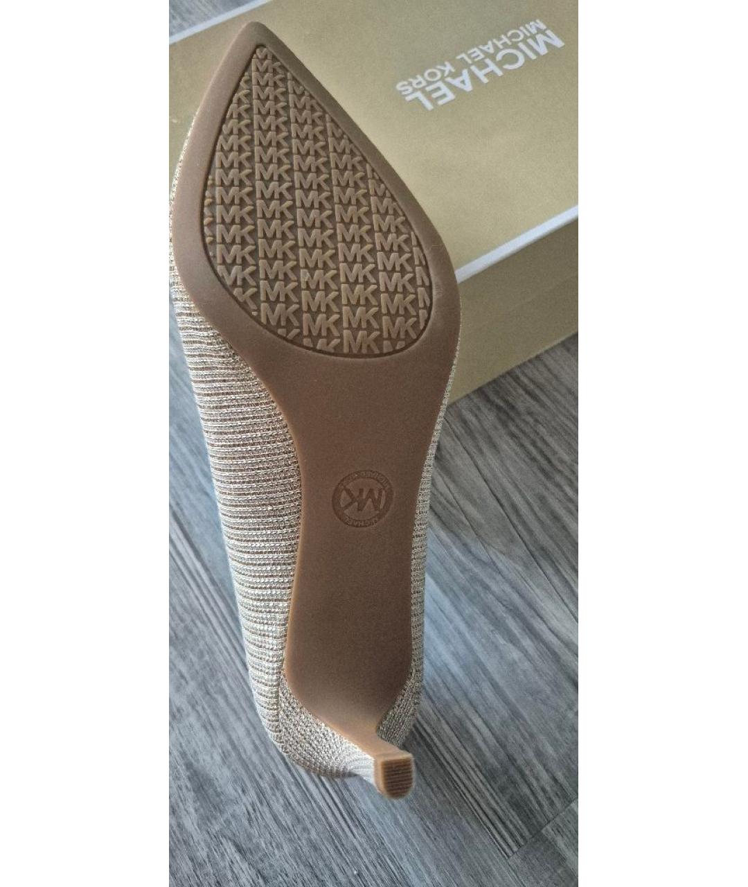 MICHAEL MICHAEL KORS Золотые текстильные туфли, фото 5