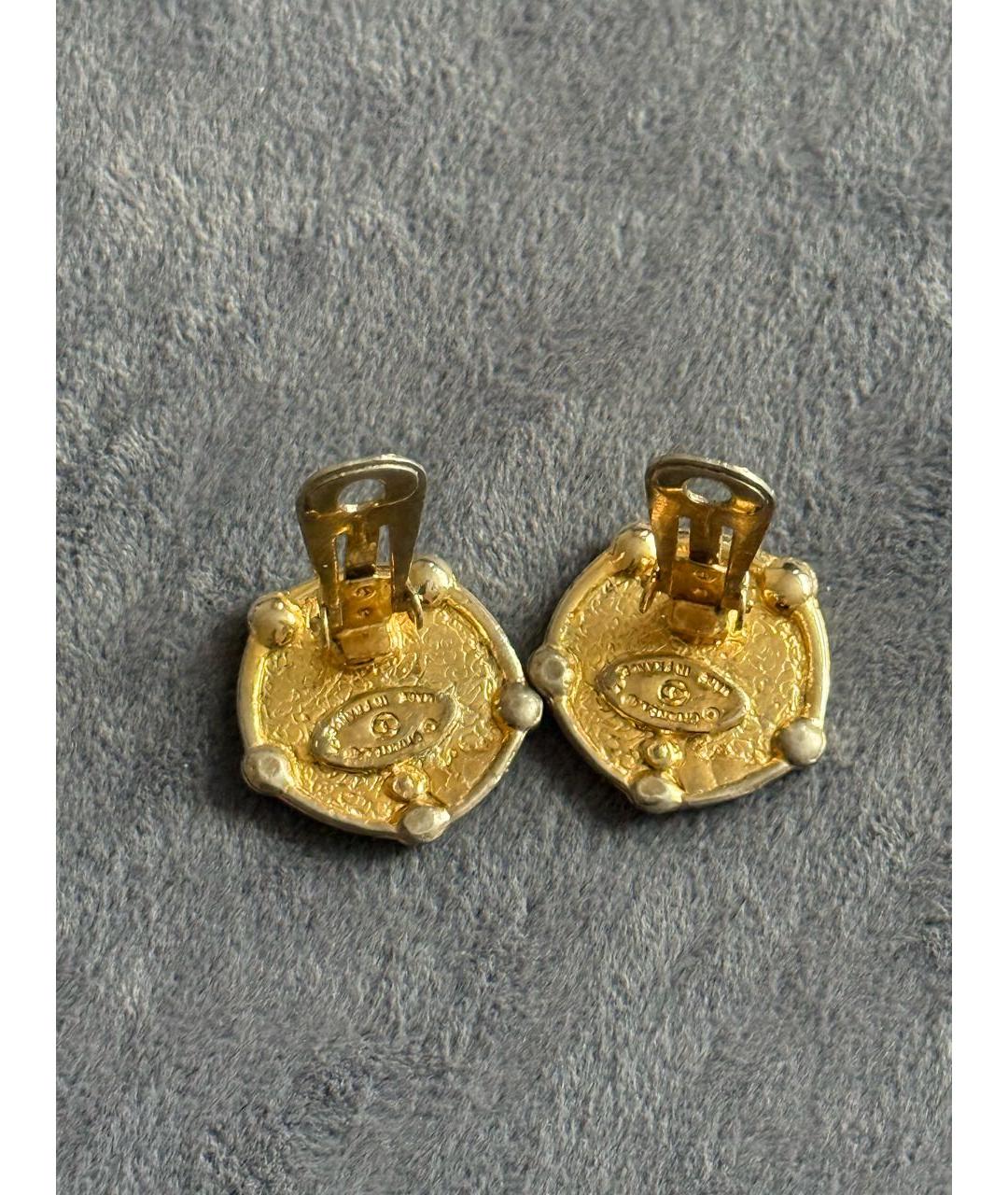 CHANEL Золотые металлические клипсы, фото 4