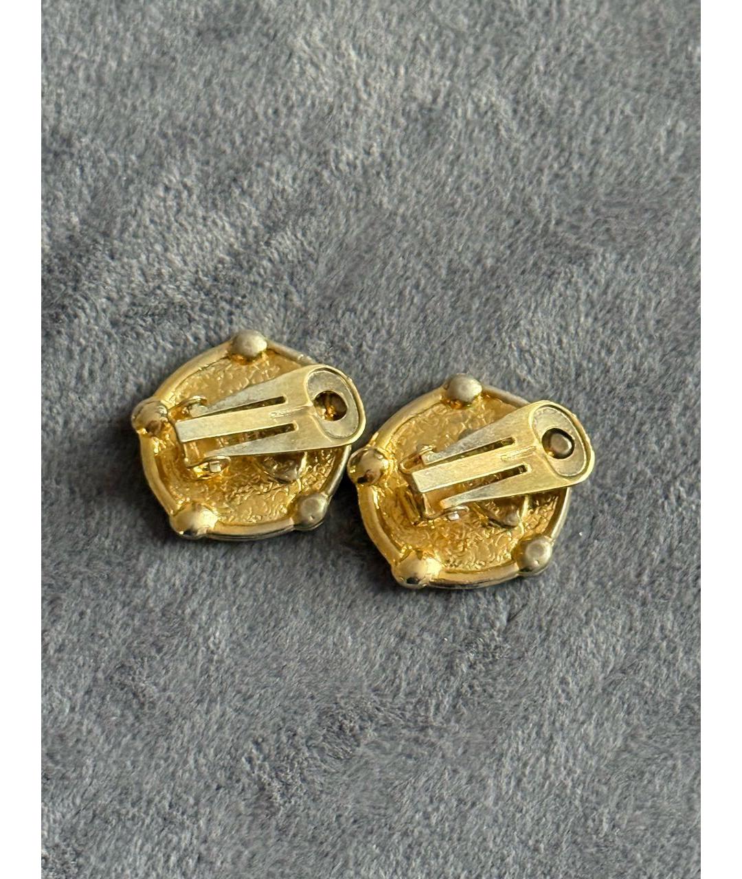 CHANEL Золотые металлические клипсы, фото 3