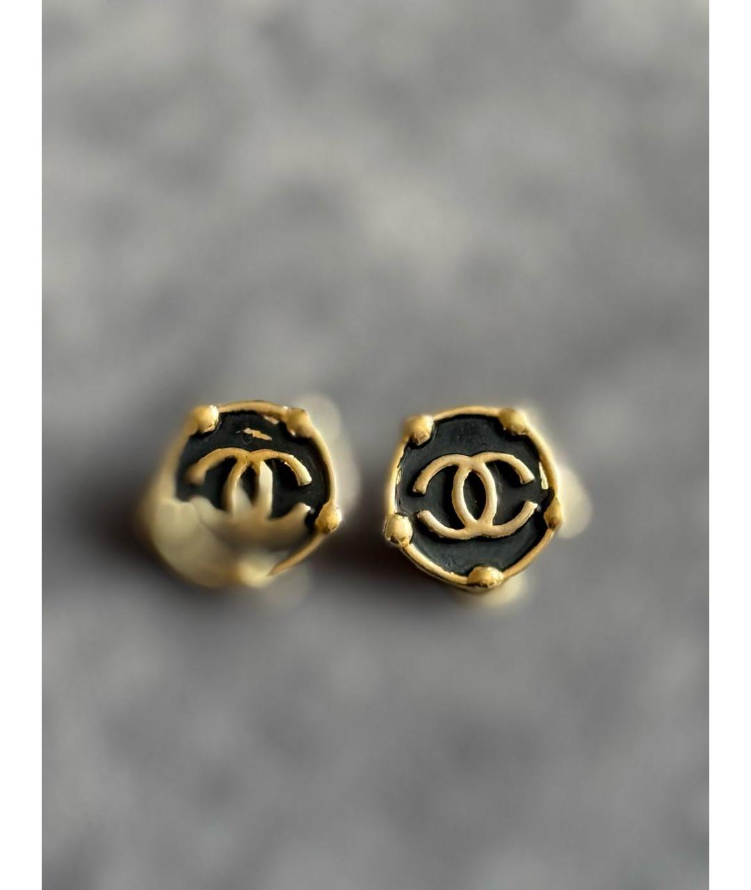 CHANEL Золотые металлические клипсы, фото 2