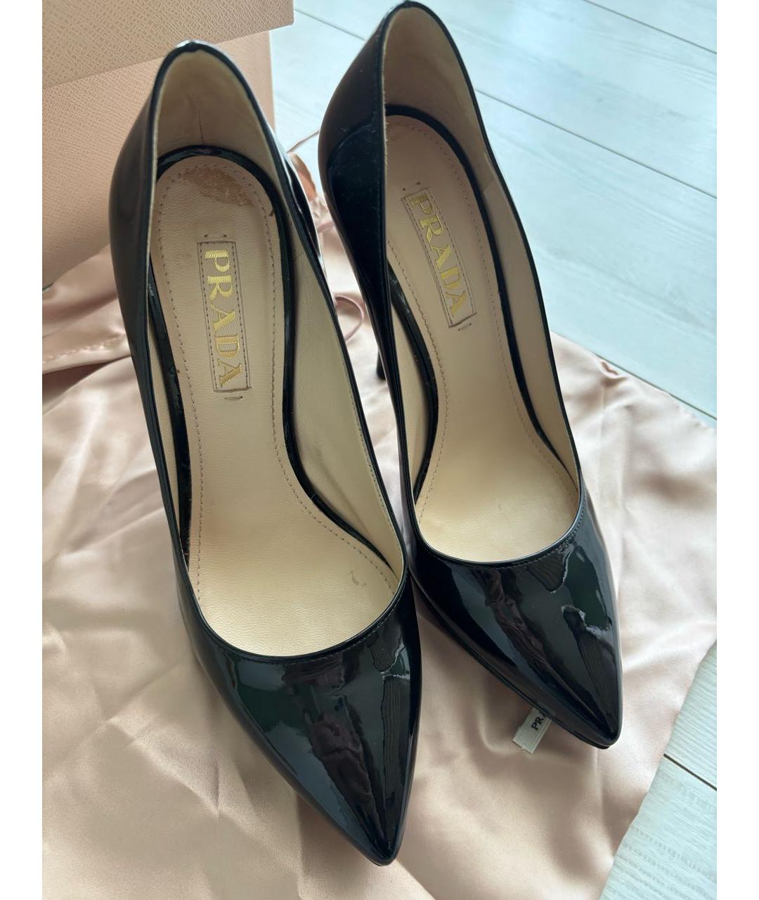 PRADA Черные туфли из лакированной кожи, фото 3