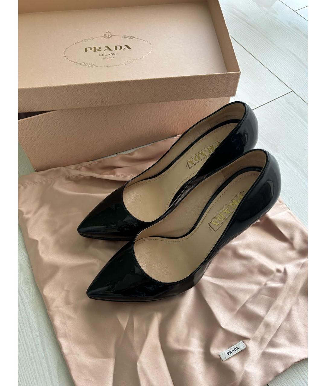 PRADA Черные туфли из лакированной кожи, фото 2