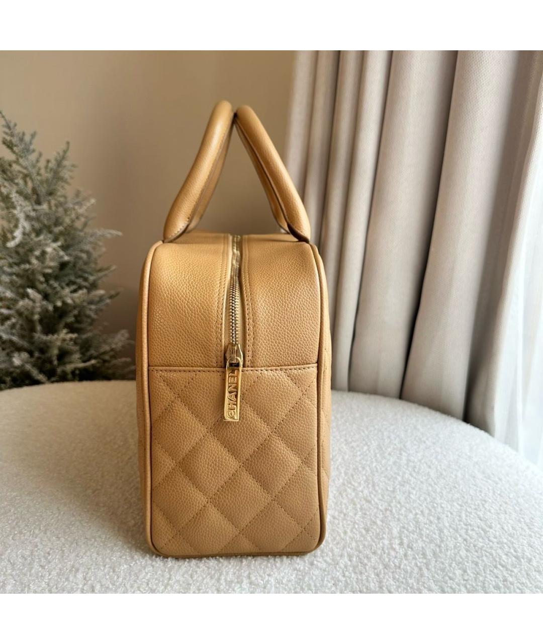 CHANEL Горчичная кожаная сумка с короткими ручками, фото 4